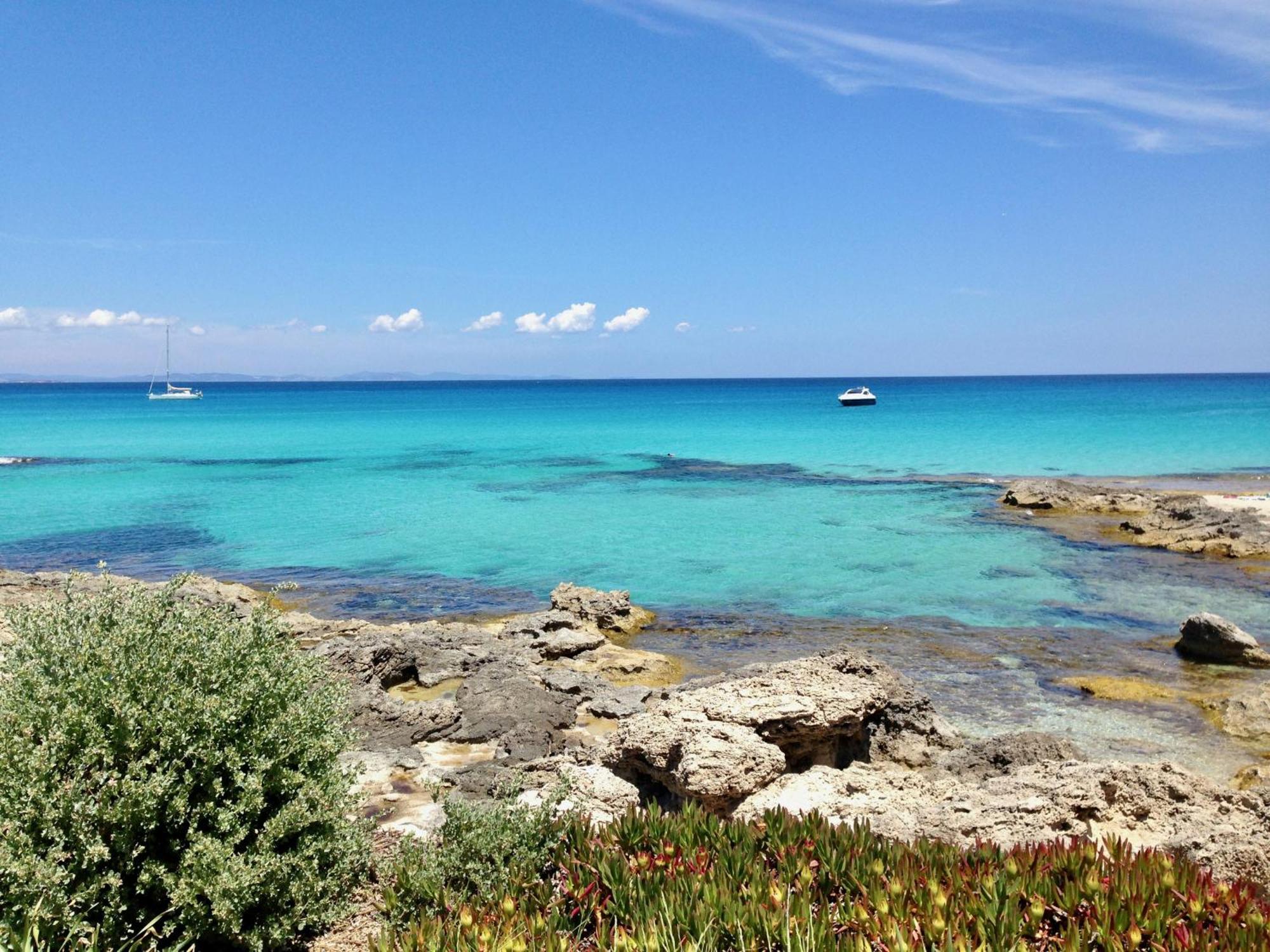 Apartments Campanitx - Astbury Formentera إس كالو المظهر الخارجي الصورة