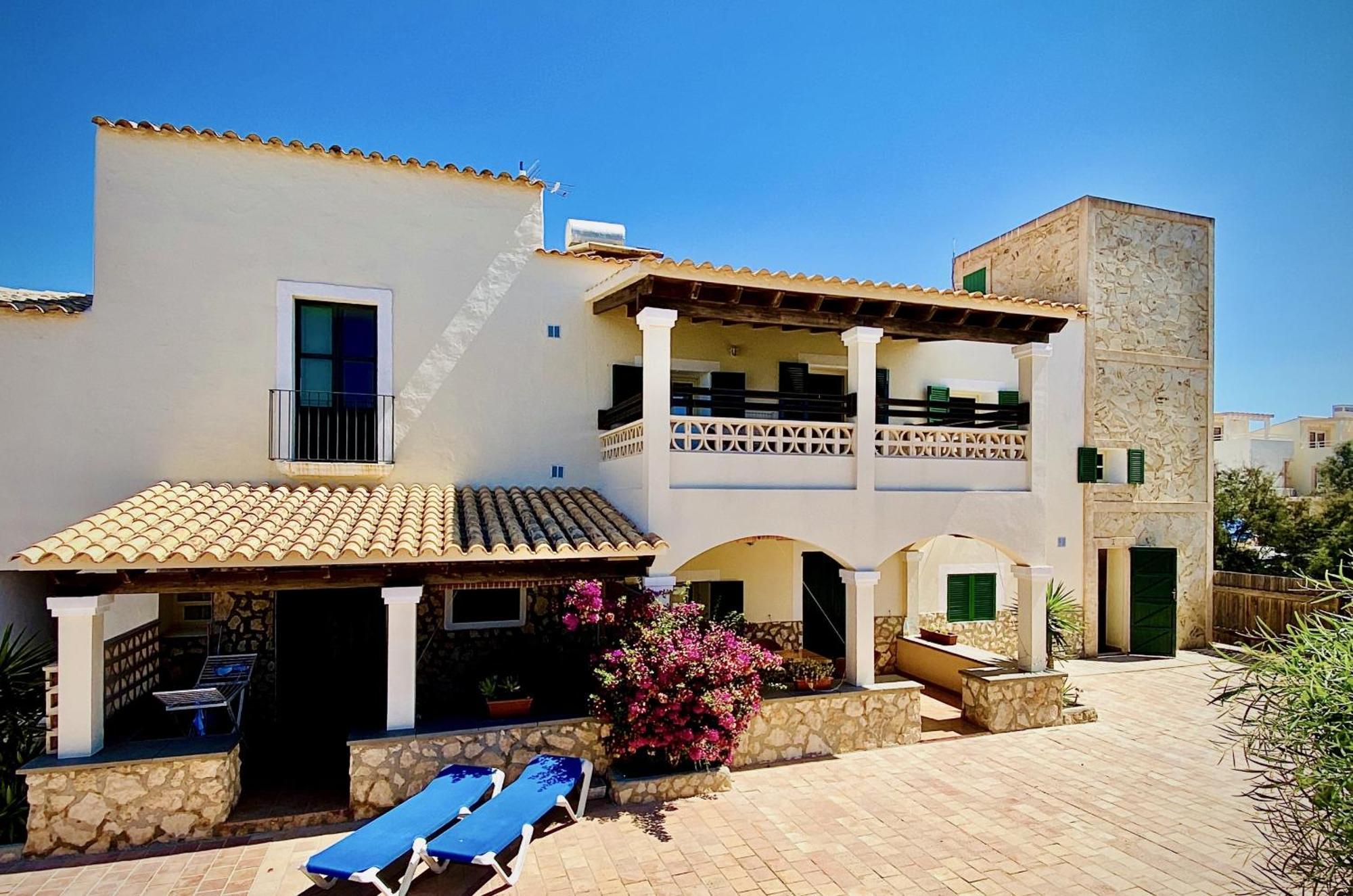 Apartments Campanitx - Astbury Formentera إس كالو المظهر الخارجي الصورة