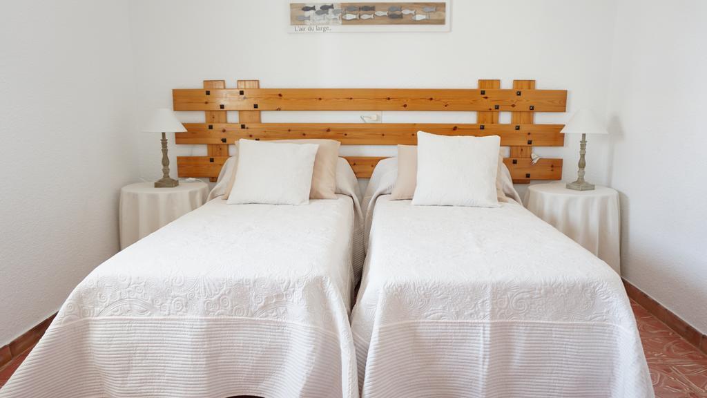 Apartments Campanitx - Astbury Formentera إس كالو المظهر الخارجي الصورة